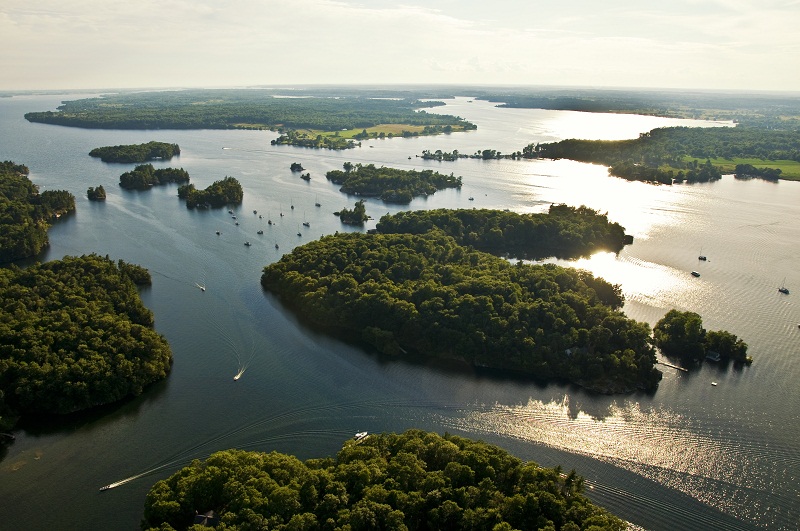 A photo of the Thousand Islands in spring
