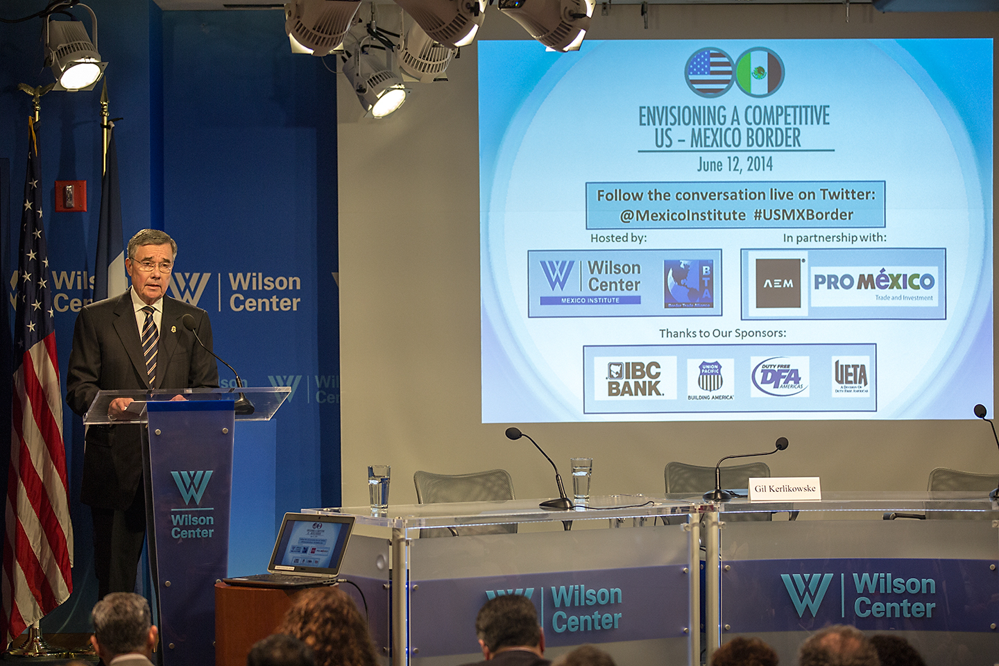 Photo of Commissioner Kerlikowske at a Woodrow Wilson Center conference 