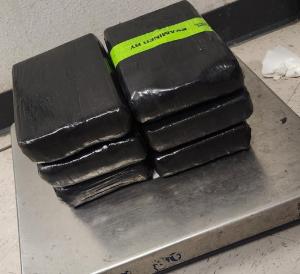 Ysleta port of entry 16.55-pound cocaine load.