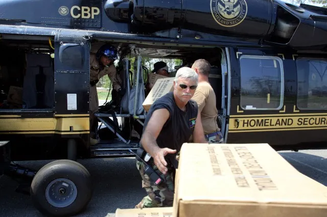 Photo of CBP distributing meals ready-to-eat