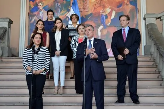 : Commissioner Kerlikowske and First Lady Garcia de Hernandez deliver remarks in Tegucigalpa, Honduras on Aug. 25, 2016. Also pictured: Chargé d’ Affaires Stewart Tuttle (far right) and members of the Government of Honduras’ Migration Task Force. (Photo Credit: CBP)