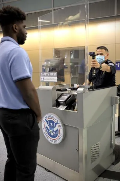 CBP Officer uses Simplified Arrival at DFW airport
