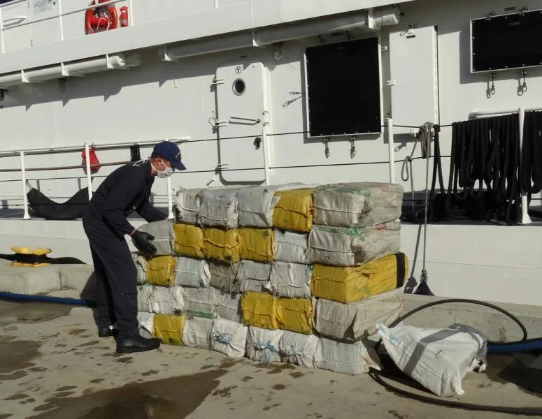 Bales of cocaine offloaded in San Juan.  