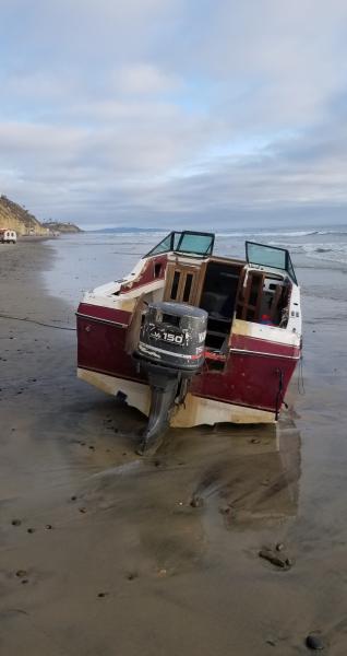 U.S. Border Patrol (USBP) agents arrested 15 people this weekend, all of whom were involved in maritime smuggling activities.  Included in that group were several people who escaped arrest last Friday after their boat landed in north county San Diego.  