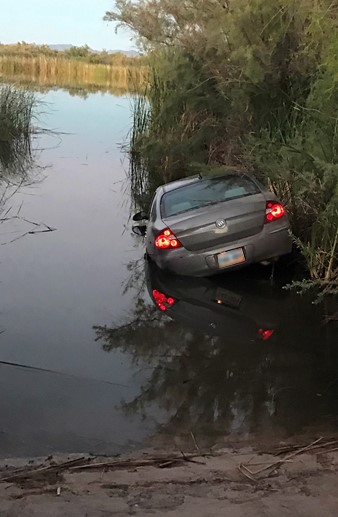 Suspected drug smugglers abandoned their cargo in a smuggling vehicle