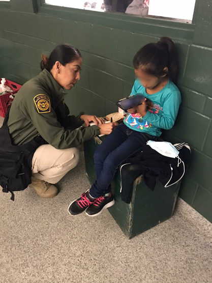 Girl, 5, with USBP agent