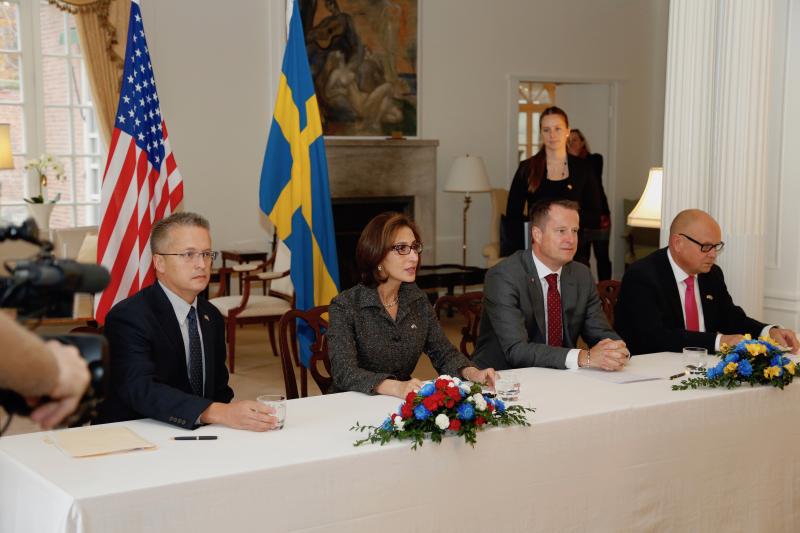 US Ambassador signs agreement with Sweden