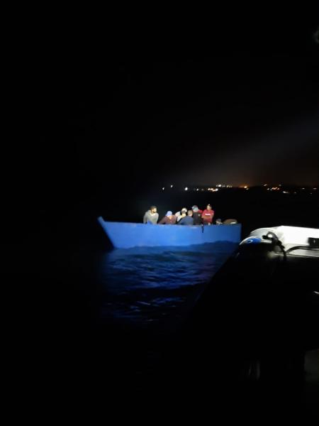 Image of the vessel with 24 aliens by PRPD near Crash boat beach in Aguadilla PR